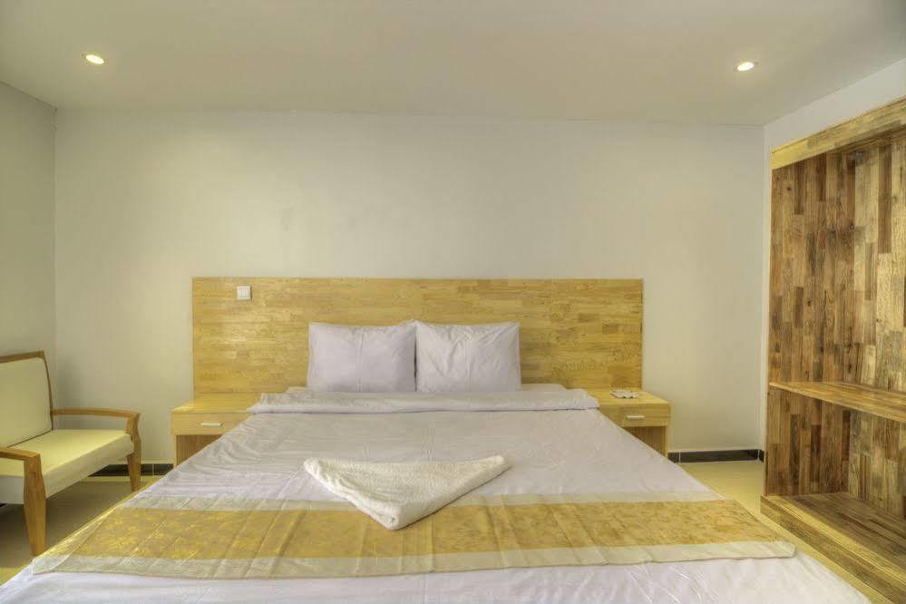 Kool Inn Siem Reap Exteriör bild